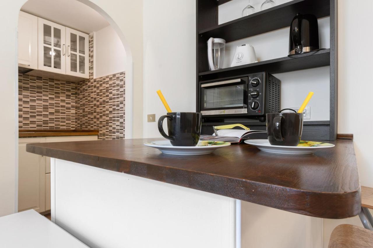 Pergola Modern And Cozy Studio Florence Ngoại thất bức ảnh